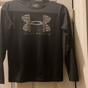 Under Armour long sleeve tshirt
